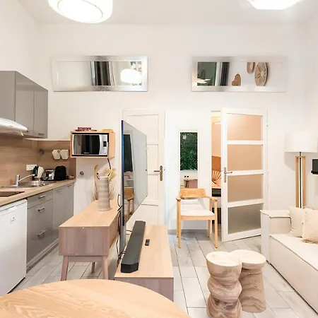 Secret Jungle Chartrons - Hyper-centre Jacuzzi Bain Balneo & Cinema * 보르도